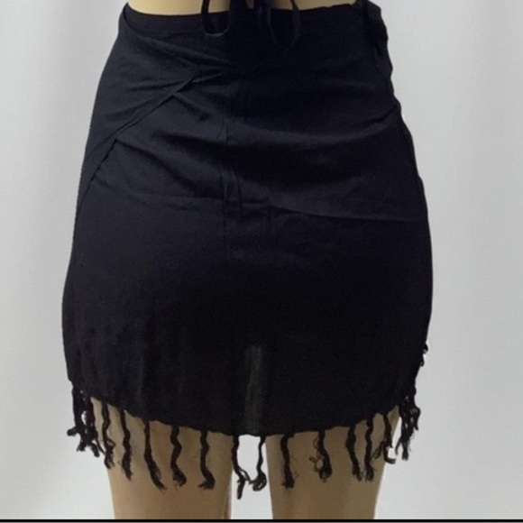 Zuliana 100% Rayon Beach Cover Up Skirt Size Small New With Tags. - Picture 3 of 3